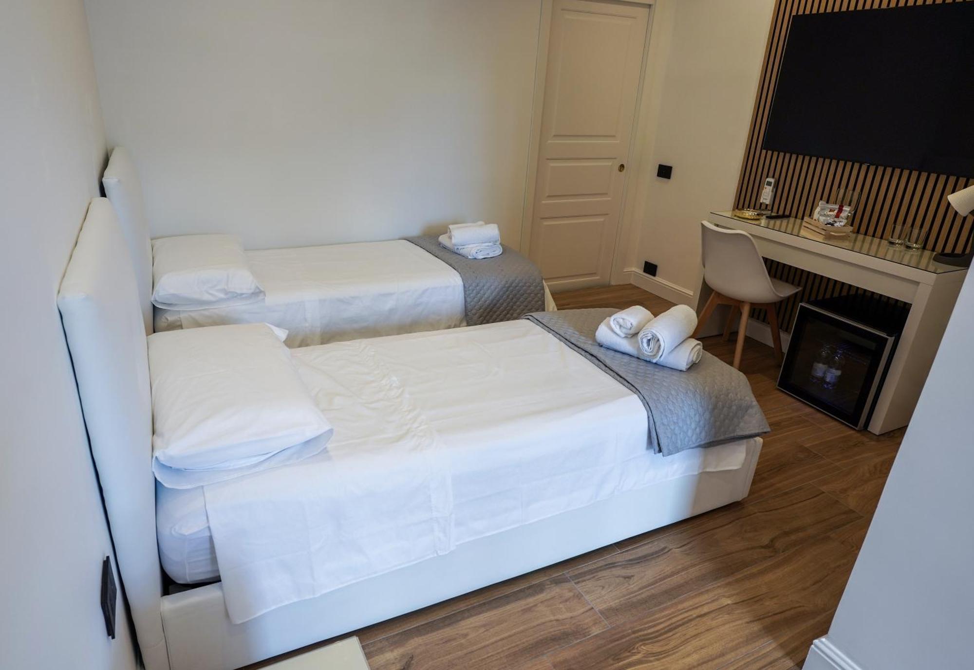 Luxury Room Neapel Exteriör bild